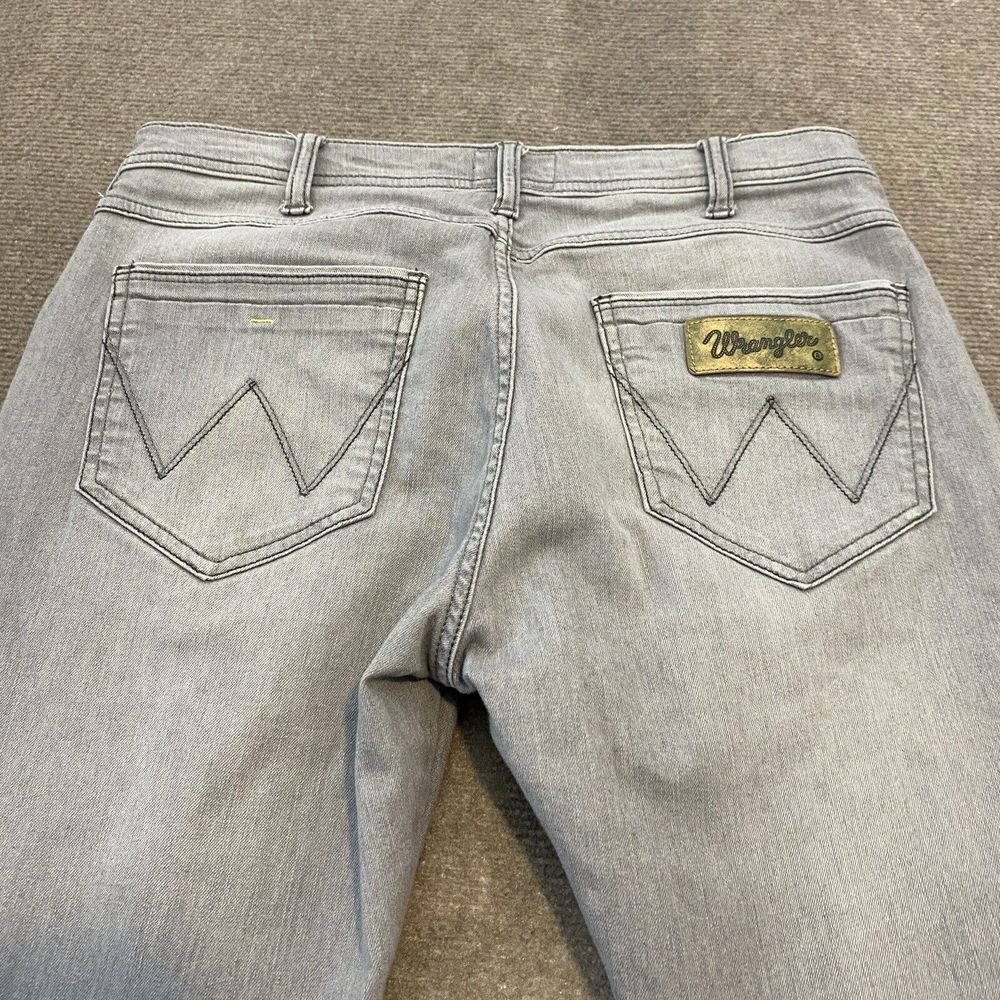 Wrangler Jeans Mens 32x30 Bostin Gray Wash Stretch Denim Slim Leg Western